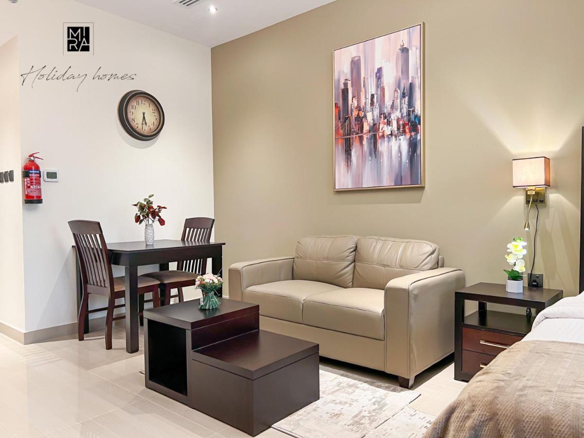 Mira Holiday Homes - Newly Furnished Studio In Downtown Dubai Dış mekan fotoğraf