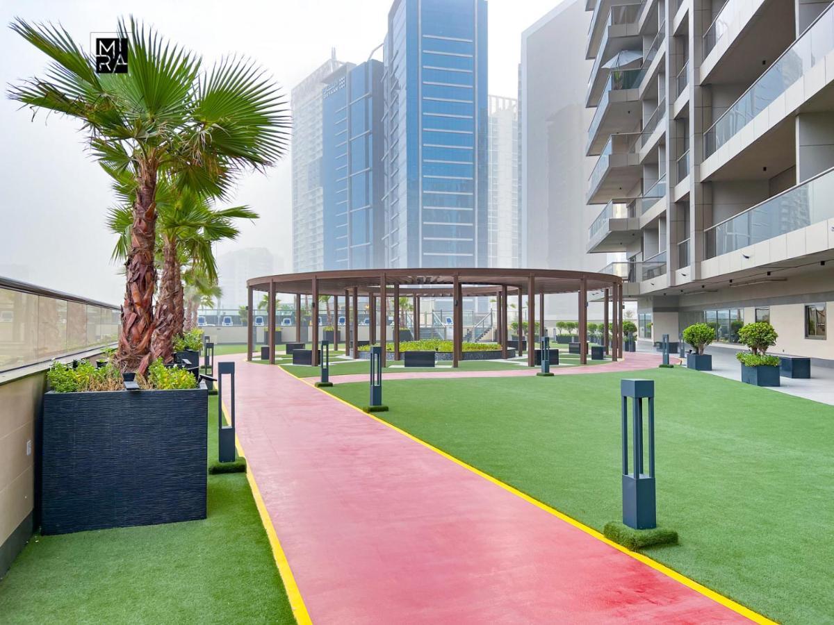 Mira Holiday Homes - Newly Furnished Studio In Downtown Dubai Dış mekan fotoğraf
